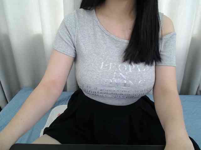 QueenHot92 webcam