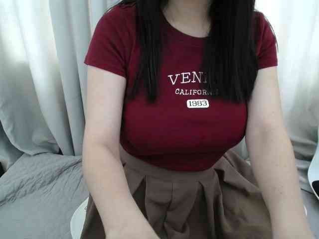QueenHot92 webcam