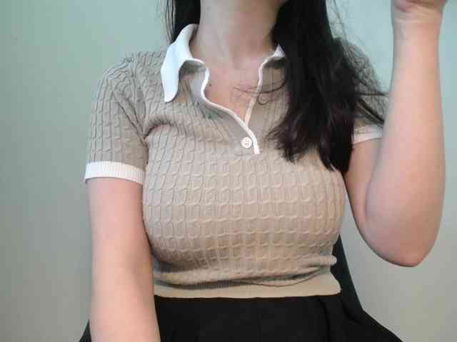 QueenHot92 webcam