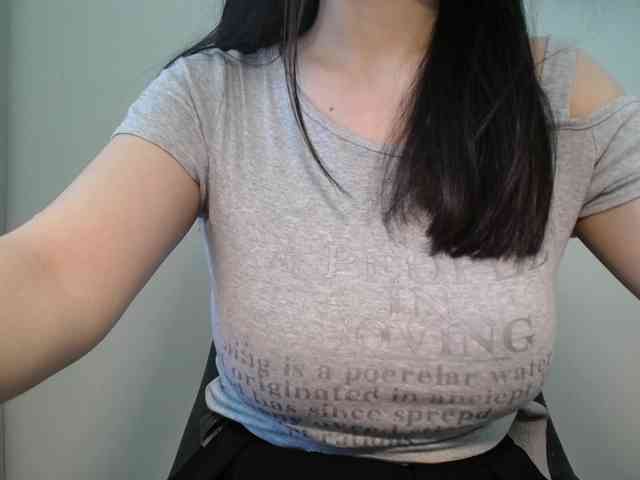 QueenHot92 webcam