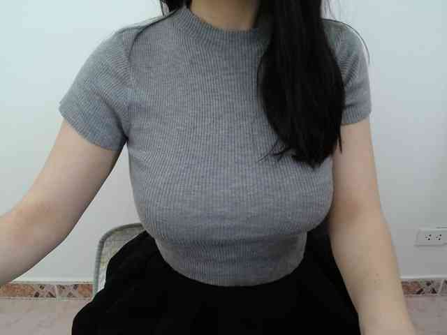 QueenHot92 webcam