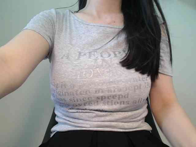 QueenHot92 webcam