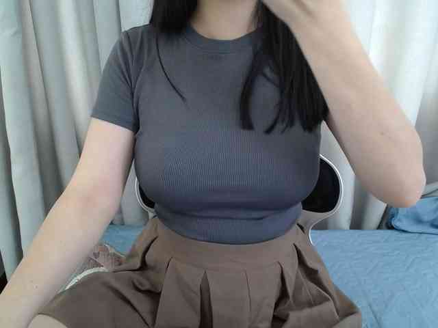 QueenHot92 webcam