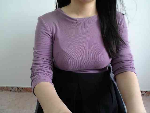 QueenHot92 webcam