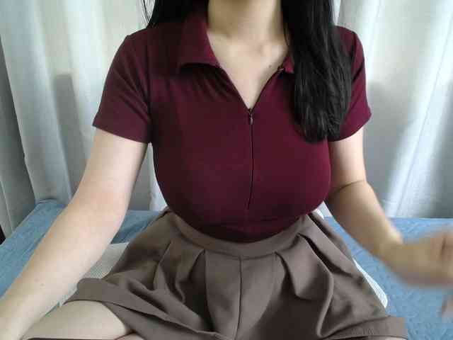 QueenHot92 webcam