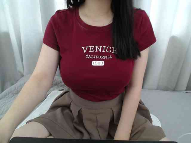 QueenHot92 webcam