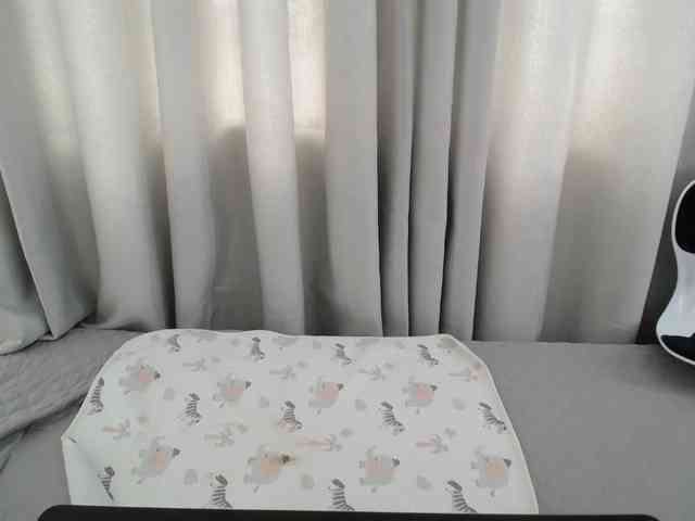 QueenHot92 webcam