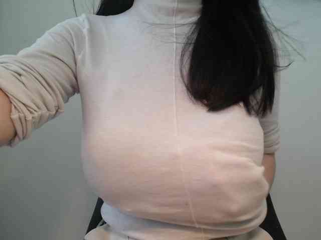 QueenHot92 webcam