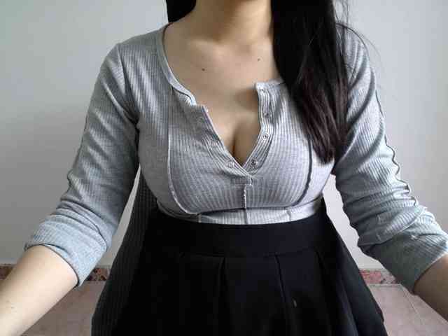 QueenHot92 webcam