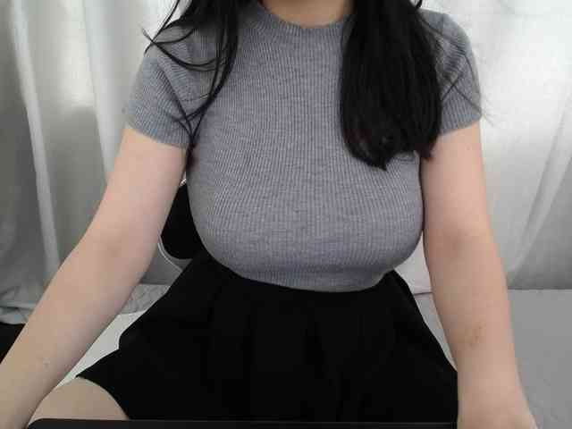 QueenHot92 webcam
