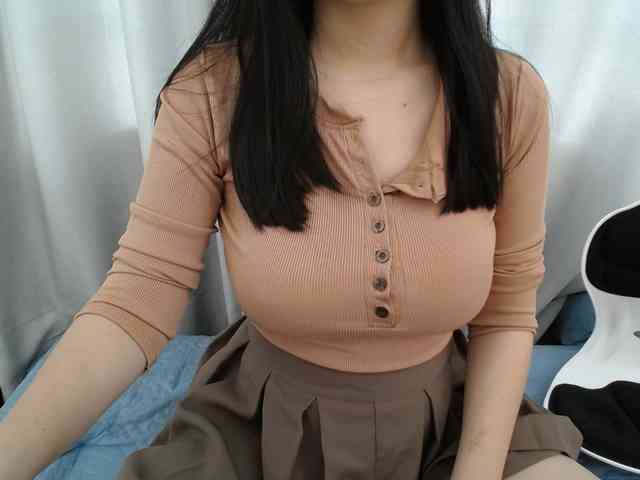 QueenHot92 webcam