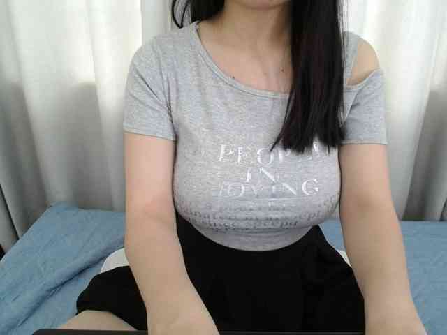 QueenHot92 webcam