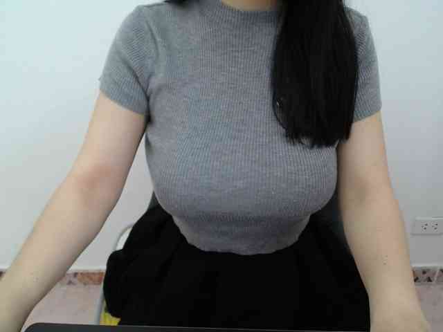 QueenHot92 webcam