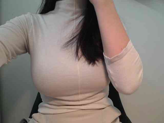 QueenHot92 webcam