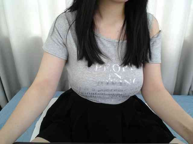 QueenHot92 webcam