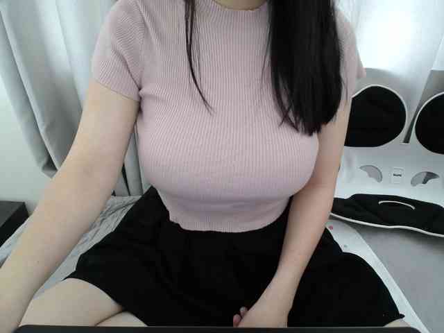 QueenHot92 webcam