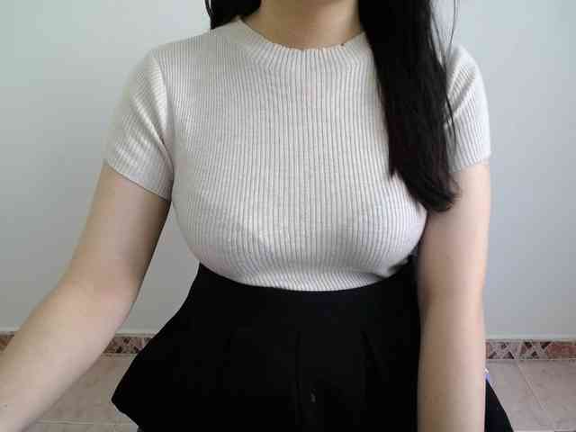 QueenHot92 webcam