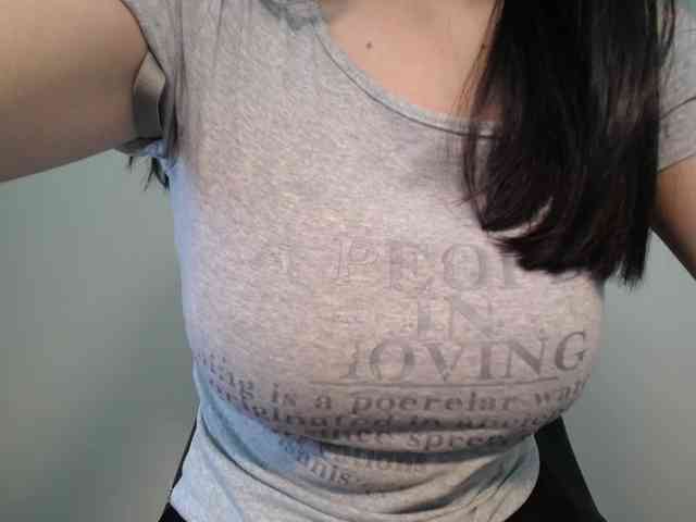 QueenHot92 webcam