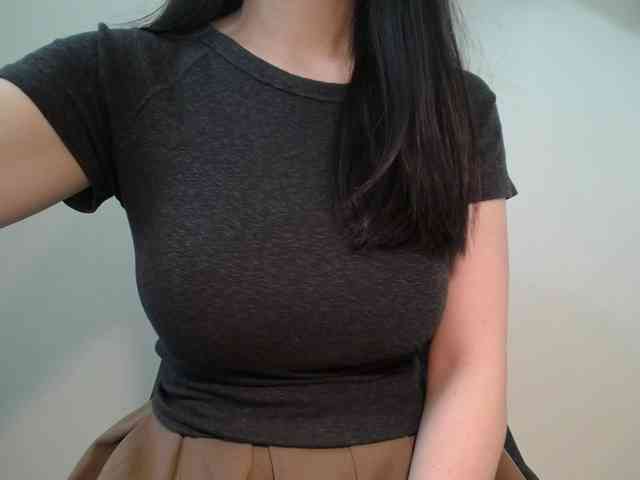 QueenHot92 webcam