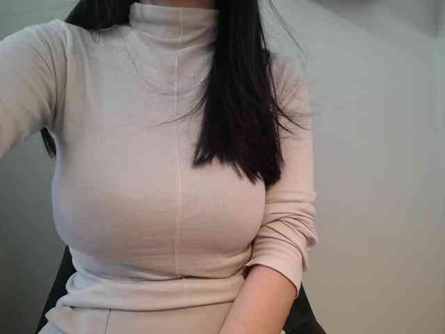 QueenHot92 webcam