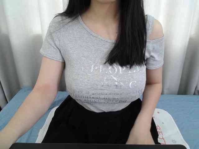 QueenHot92 webcam