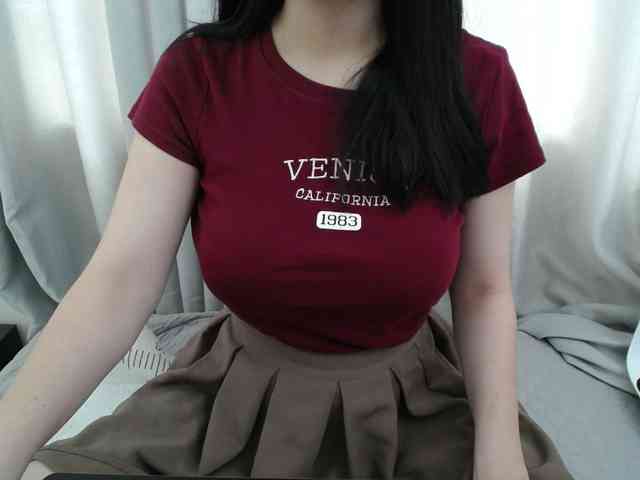QueenHot92 webcam
