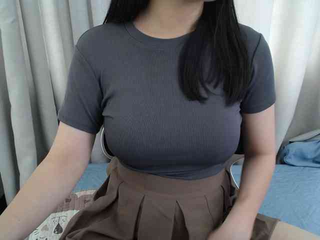 QueenHot92 webcam