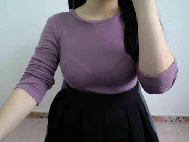 QueenHot92 webcam