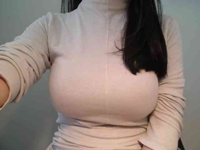 QueenHot92 webcam