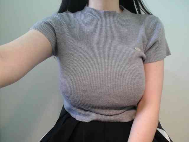 QueenHot92 webcam