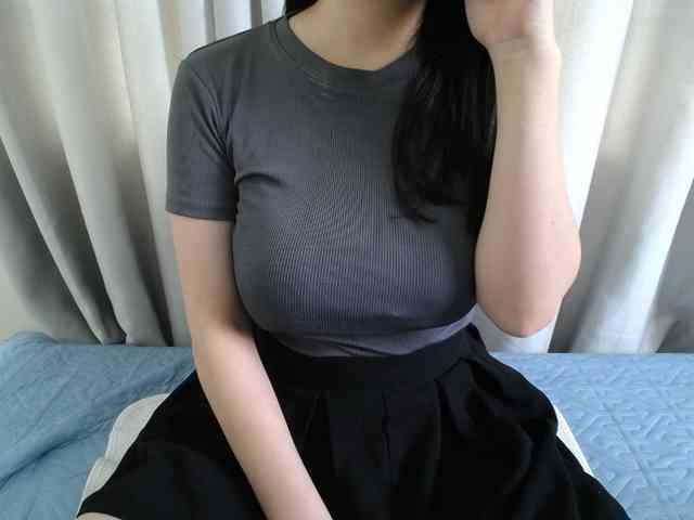 QueenHot92 webcam