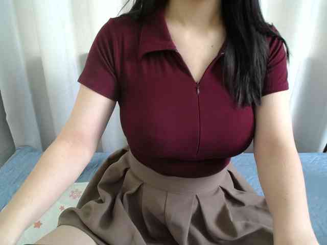 QueenHot92 webcam