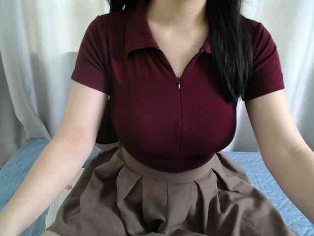 QueenHot92 webcam