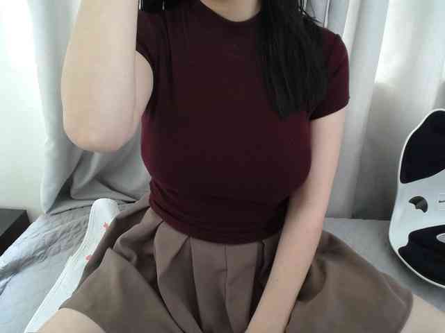 QueenHot92 webcam