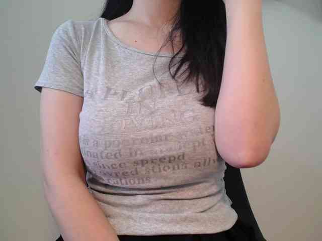 QueenHot92 webcam