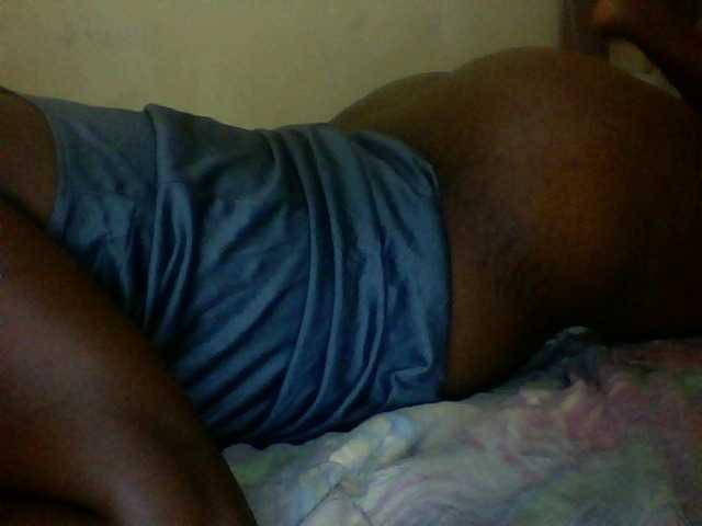 Sassy-Bella webcam bongacams model stream image