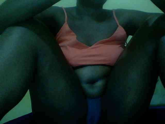 Sassy-Bella webcam
