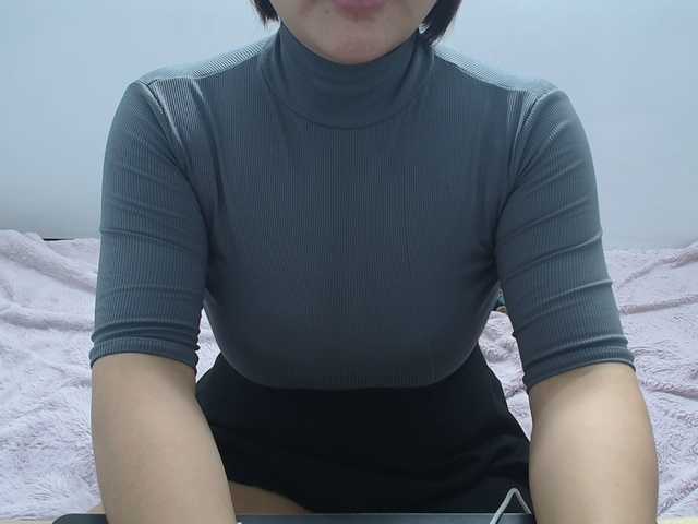 ElenaSex90's BongaCams show and profile