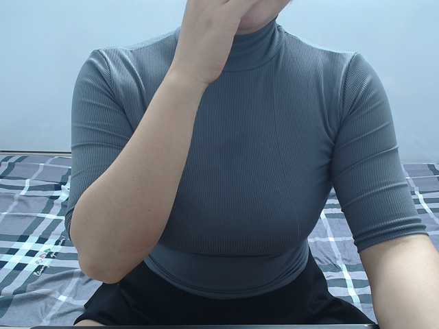 ElenaSex90's BongaCams show and profile