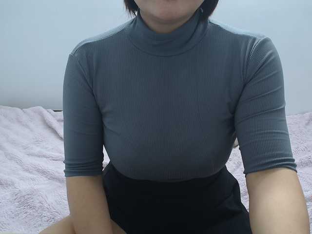 ElenaSex90's BongaCams show and profile