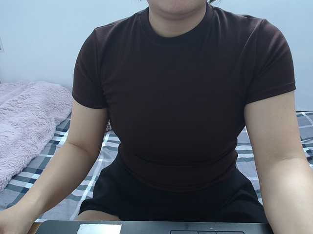 ElenaSex90's BongaCams show and profile