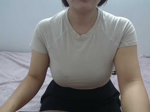 ElenaSex90's BongaCams show and profile