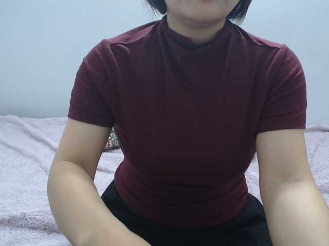 ElenaSex90's BongaCams show and profile