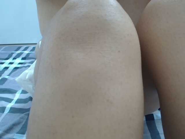 ElenaSex90's BongaCams show and profile