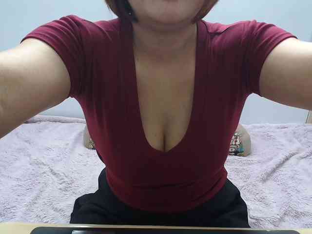ElenaSex90 webcam