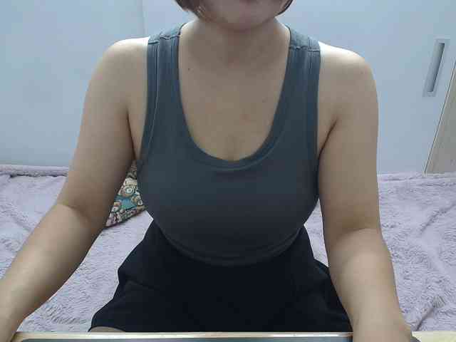 ElenaSex90 webcam