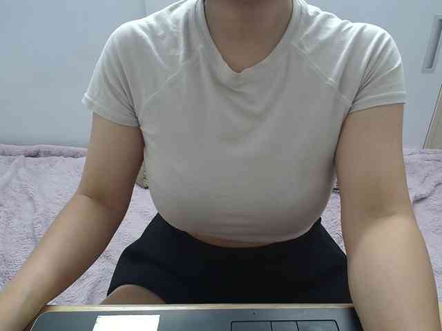 ElenaSex90 webcam