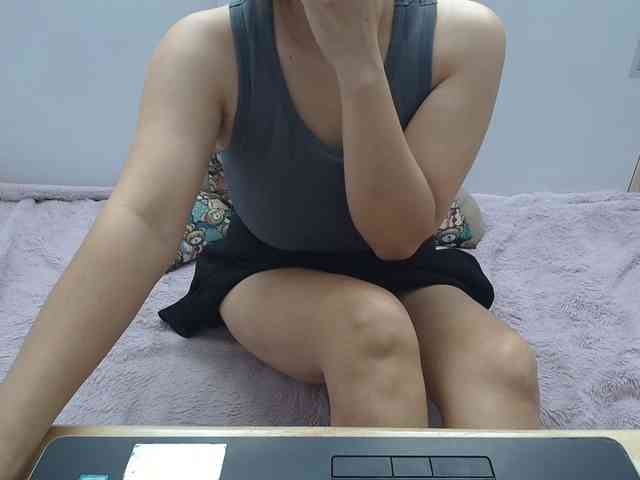 ElenaSex90 webcam