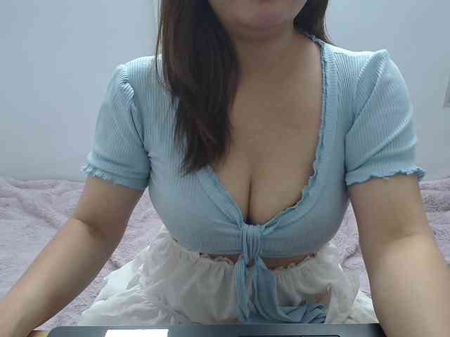ElenaSex90 webcam
