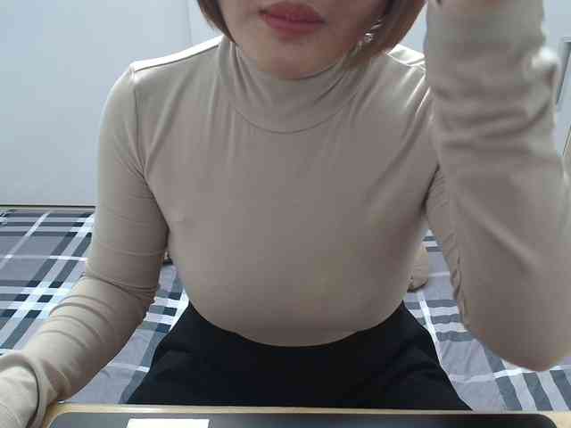 ElenaSex90 webcam